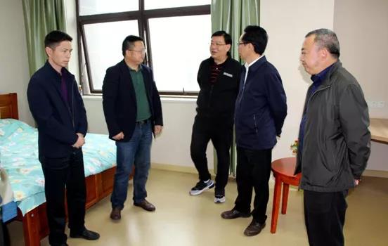 1-200R0164323R7 Bodog·(中国区)官方网站